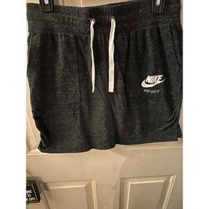 Nike Women's Mini Skirt - Black